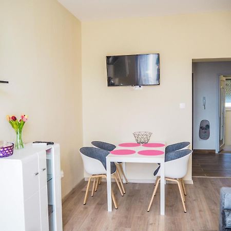 Holiday Apartmanhaz Харканы Экстерьер фото