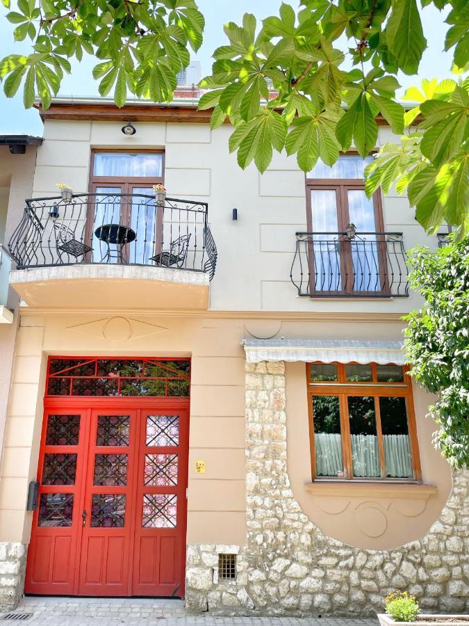 Holiday Apartmanhaz Харканы Экстерьер фото